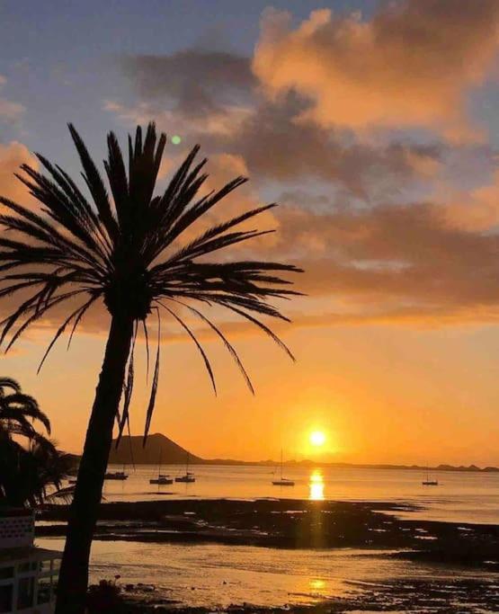Corralejo Home Beach & Center Exterior photo